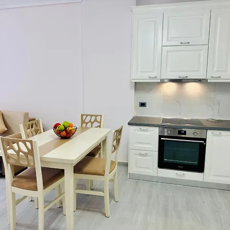 New Apartment,2 ,central Location Apartament Wlora
